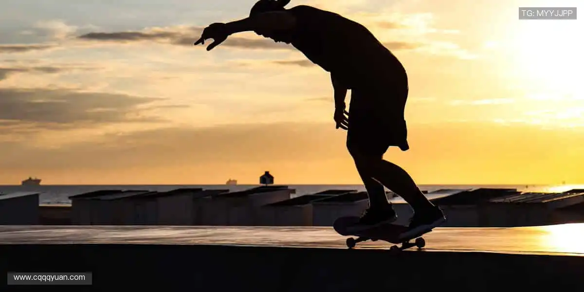 🎯 独家周边，把热爱穿在身上，刻进生活！✨